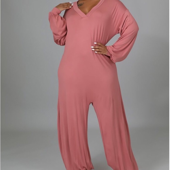 Elle Lt Brick Perfect V-Neck Jumpsuit - Picture 2 of 5